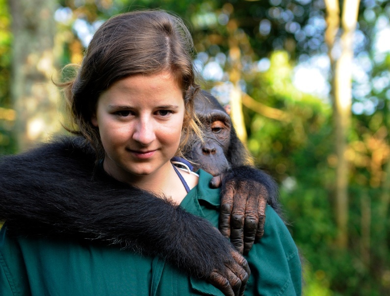 veterinary technician in a zoo